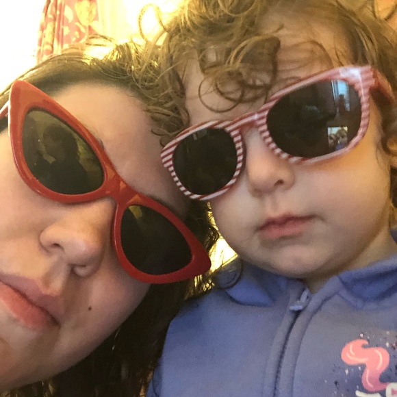 Meet your Posher, Diane - Picture 2 of 5